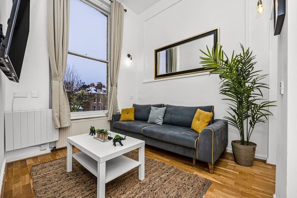 Deluxe Flat On Kentish Town Daire Londra Dış mekan fotoğraf